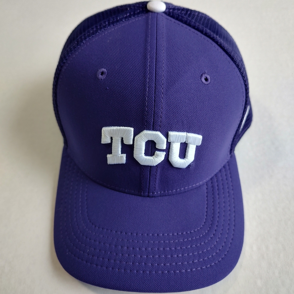 TCU Horned Frogs Nike Classic 99 Hat M/L Flex Purple Performance Mesh NCAA